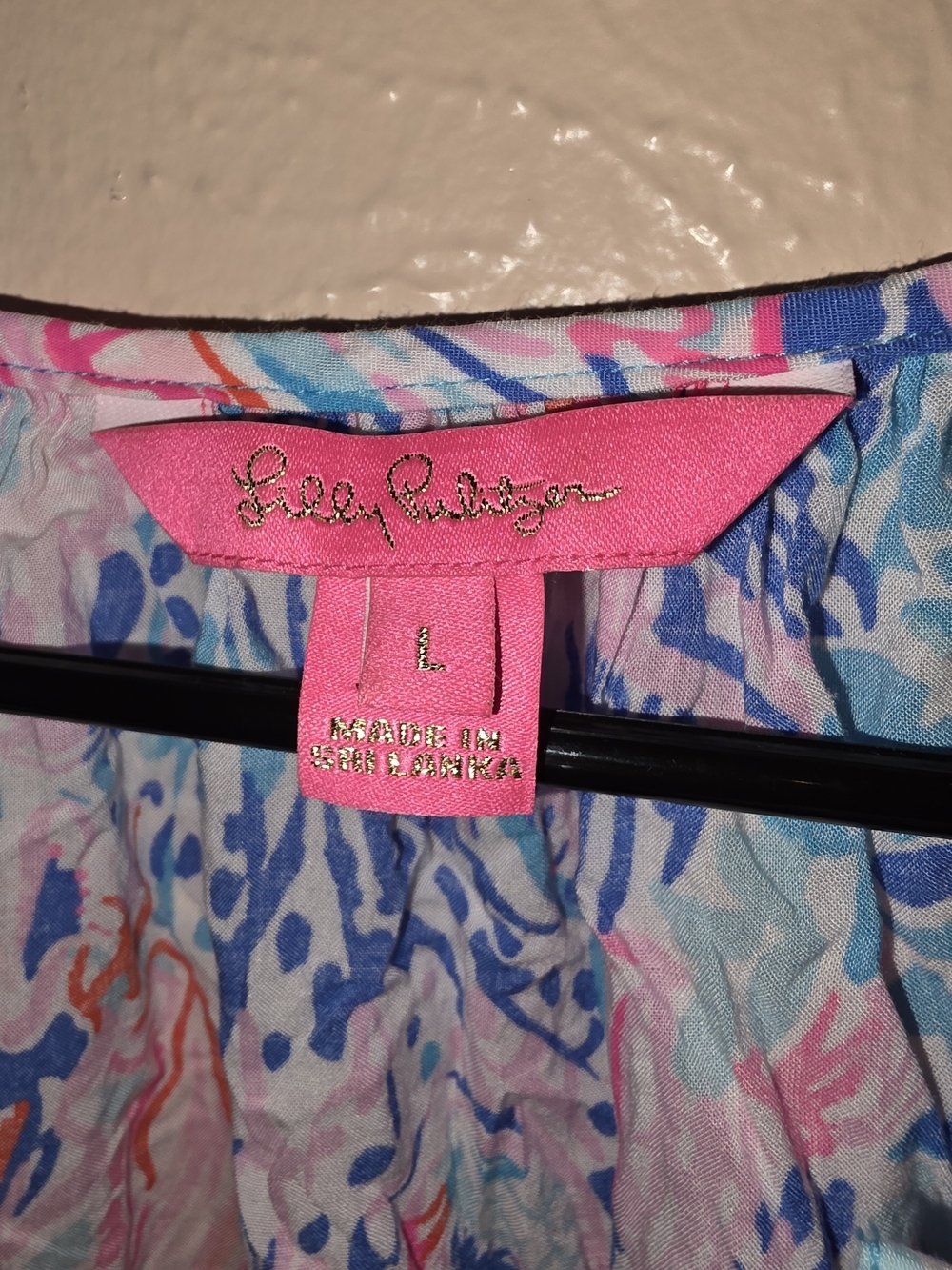 Lilly Pulitzer Willa Flounce Sleeve Top Treasure Trove Seashell Pink Blue L - Picture 2 of 5